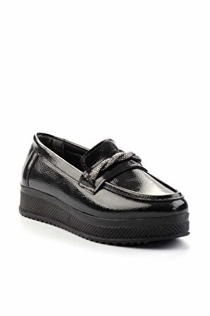 Siyah Kırışık Rugan  Kadın Loafer Ayakkabı K01311410008