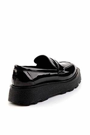 Siyah Rugan  Kadın Loafer Ayakkabı K01327241008
