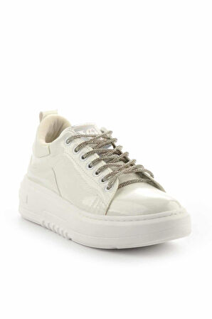 Beyaz Kırışık Rugan  Kadın Sneaker K01345016008
