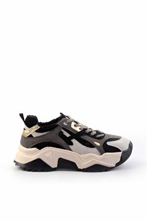 Siyah Kürklü  Kadın Sneaker K01406274297