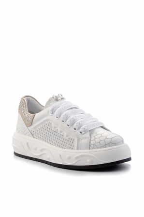 Beyaz Hakiki Deri Kadın Sneaker K01459702103