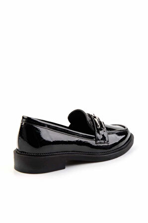Siyah Kırışık Rugan  Kadın Loafer Ayakkabı K01474091208