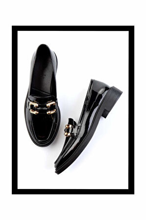 Siyah Kırışık Rugan  Kadın Loafer Ayakkabı K01474091308