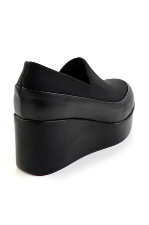 Siyah  Kadın Casual Ayakkabı K01528000117