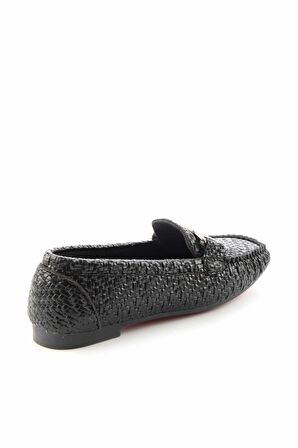 Bambi Siyah Baski Detayli  Kadın Loafer Ayakkabi K01542166410