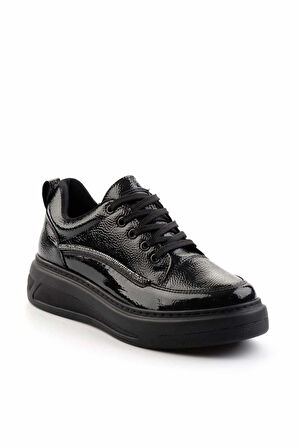 Siyah Kırışık Rugan  Kadın Sneaker K01566004608