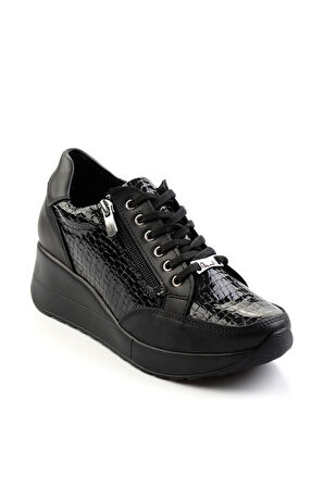 Siyah Rugan Kroko Hakiki Deri Kadın Casual Ayakkabı K01586080011