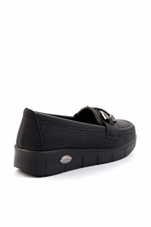 Siyah   Kadın Loafer Ayakkabı K01621050409