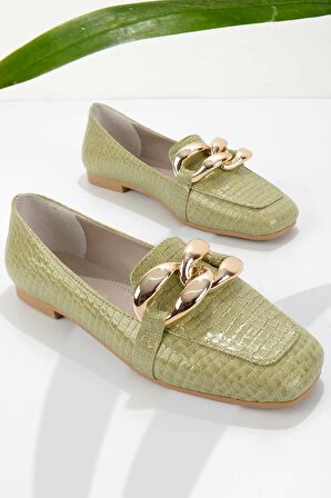 Bambi Yesil Rugan  Kadın Loafer Ayakkabi K01641166311