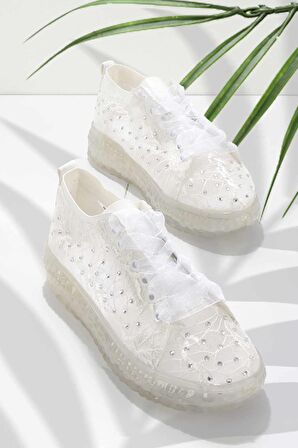 Bambi Beyaz Dantel  Kadın Sneaker K01671640313