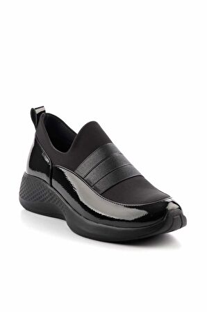 Siyah Kırışık Rugan  Kadın Casual Ayakkabı K01724103308
