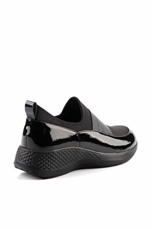 Siyah Kırışık Rugan  Kadın Casual Ayakkabı K01724103308