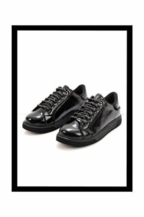 Siyah Rugan  Kadın Sneaker K01763132508