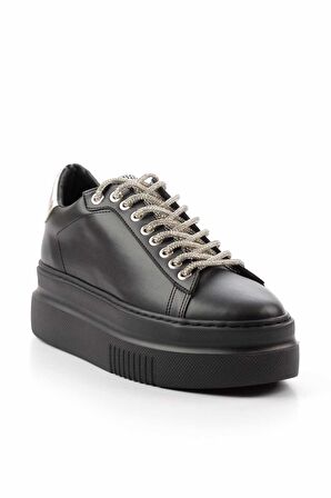 Siyah  Kadın Sneaker K01791008209