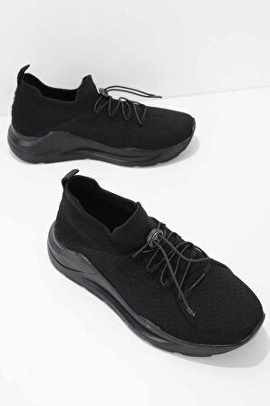 Bambi Siyah  Kadın Sneaker K01816221182