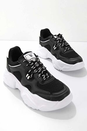 Bambi Siyah Beyaz  Kadın Sneaker K01876014309