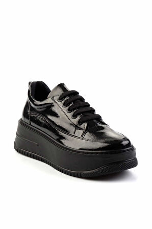 Siyah Rugan   Kadın Sneaker K01924041508