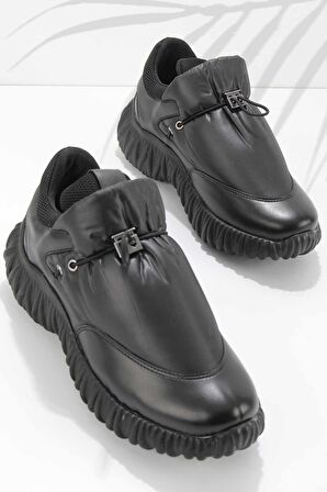 Bambi Siyah  Kadın Sneaker K01969051309