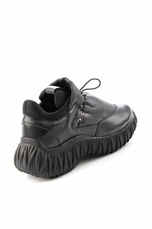 Bambi Siyah  Kadın Sneaker K01969051309