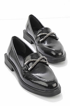Siyah Kırışık Rugan  Kadın Loafer Ayakkabı K01997070108