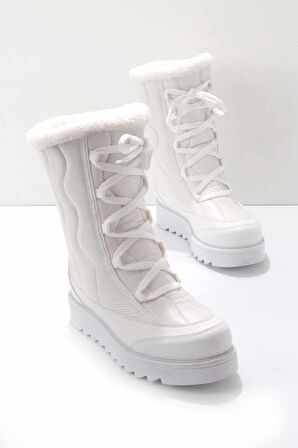 Bambi Beyaz Parasüt  Kadın Bot & Bootie K02102270067
