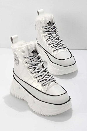 Beyaz Rugan Hakiki Deri Kadın Bot & Bootie K02185035608