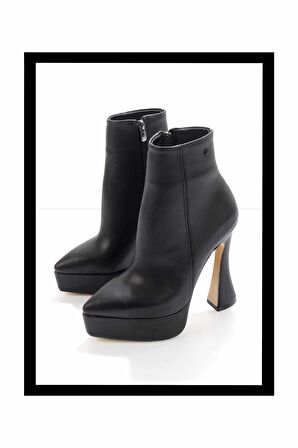 Siyah  Kadın Bot & Bootie K02204500209