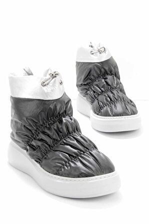Bambi Siyah Lame Parasüt  Kadın Bot & Bootie K02666300567