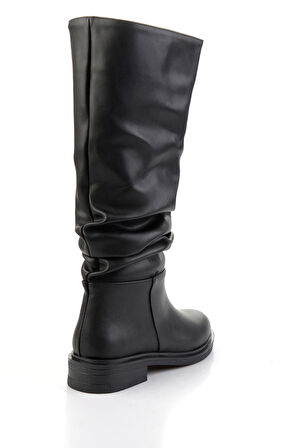 Siyah  Kadın Çizme K03021070109