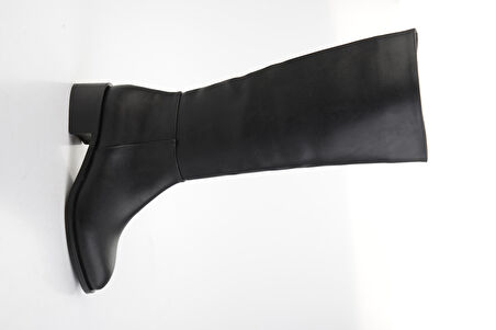 Siyah  Kadın Çizme K03140431809