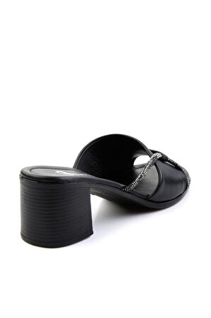 Siyah Leather Kadın Terlik K04040012303