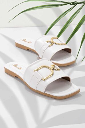 Bambi Beyaz  Kadın Terlik K04101000109