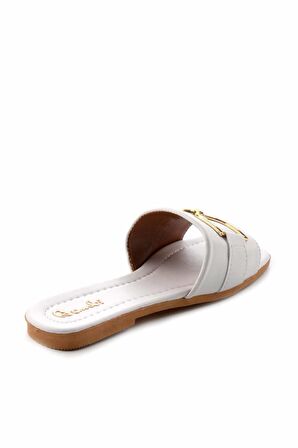 Bambi Beyaz  Kadın Terlik K04101000109