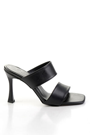 Siyah  Kadın Terlik K04124008909