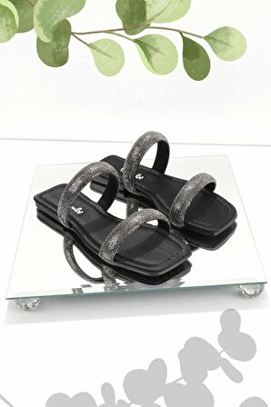 Bambi Siyah Saten  Kadın Terlik K04137000638