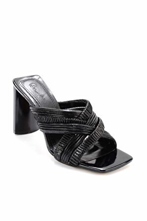 Bambi Siyah Rugan  Kadın Terlik K04188130408