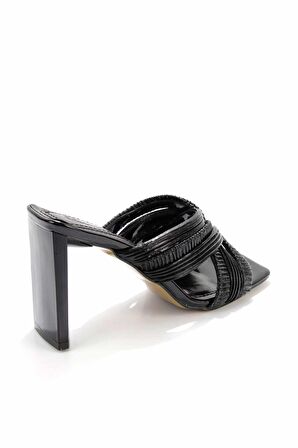 Bambi Siyah Rugan  Kadın Terlik K04188130408