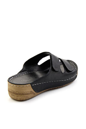 Siyah Hakiki Deri Kadın Terlik K04331023203