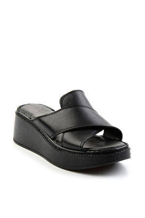 Siyah Leather Kadın Terlik K04331126303