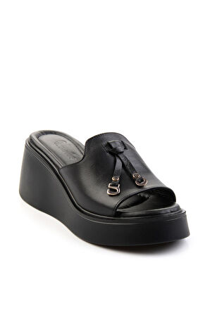 Siyah Hakiki Deri Kadın Terlik K04359022703