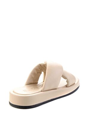 Bambi Bej  Kadın Terlik K04503401109