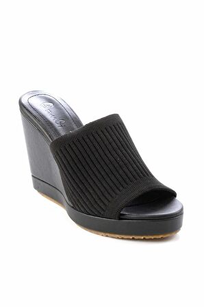 Bambi Siyah Triko  Kadın Terlik K04688055782