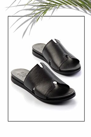 Siyah Hakiki Deri Kadın Terlik K04724670003