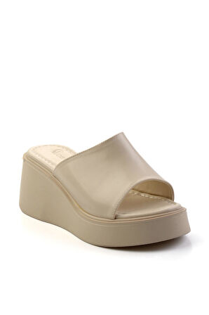 Bej Leather Kadın Terlik K04826077409