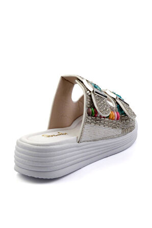 Beyaz  Kadın Terlik K04823140087