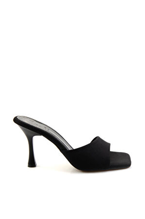 Mat Siyah  Kadın Terlik K04869012738