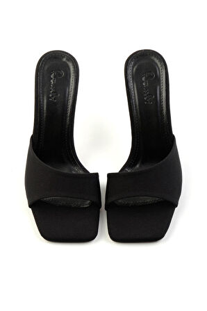 Mat Siyah  Kadın Terlik K04869012738