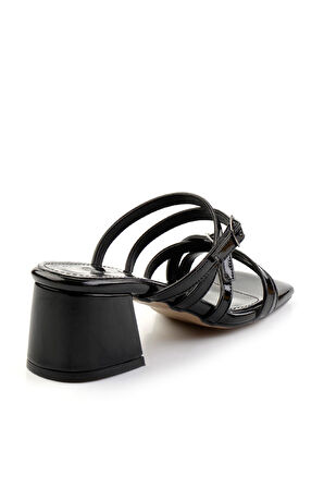 Siyah  Kadın Terlik K04869012508