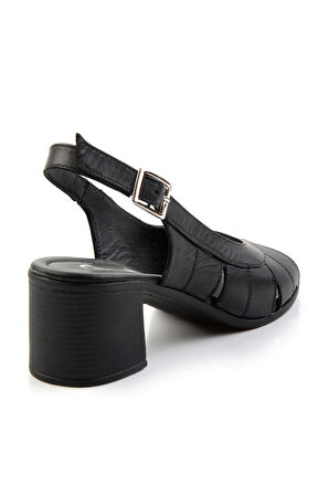Siyah Leather Kadın Klasik Topuklu Ayakkabı K05040030303