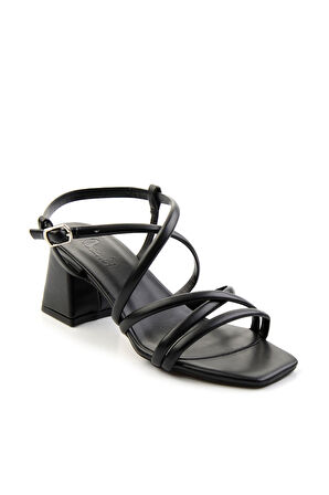 Siyah  Kadın Sandalet K05124002709